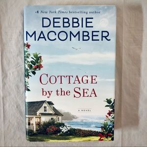 First Edition Cottage by the Sea by Debbie MaComber Romance Hardcover Book